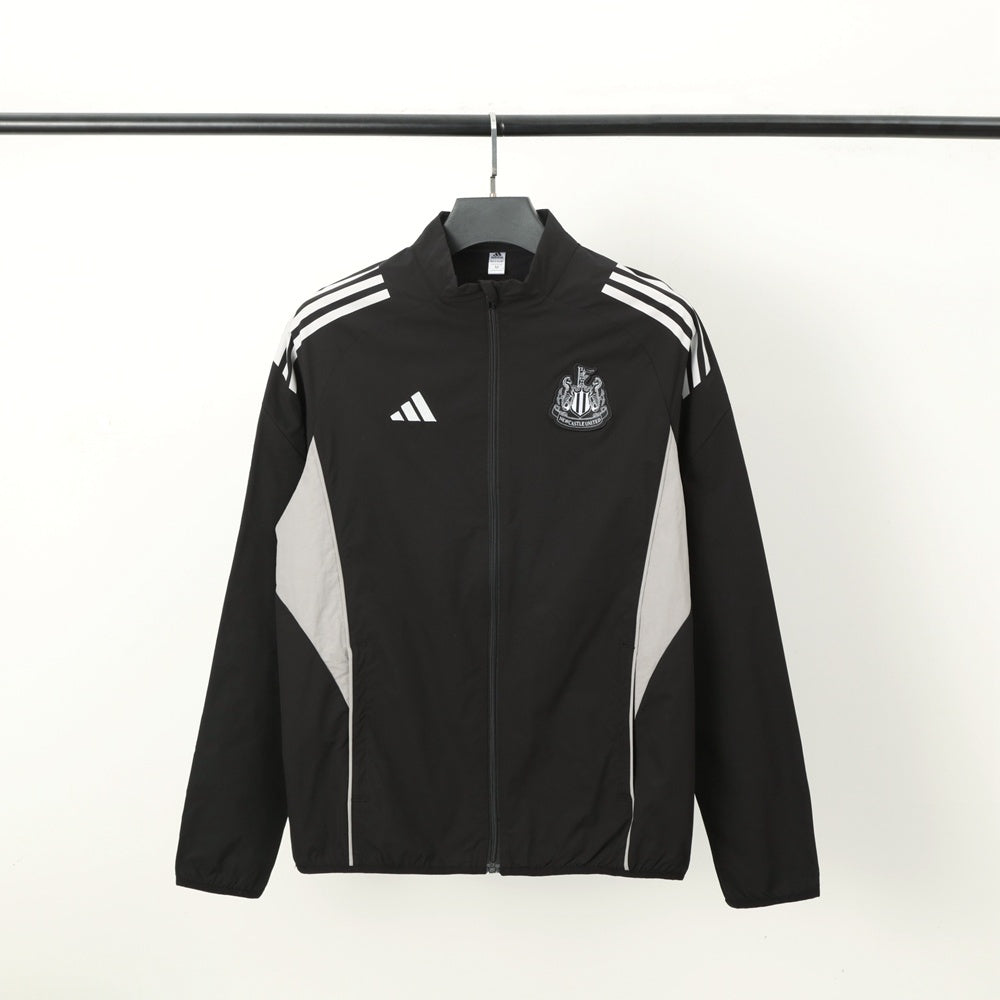 Newcastle United Windbreaker 25/26 Football Kit Soccer Jersey